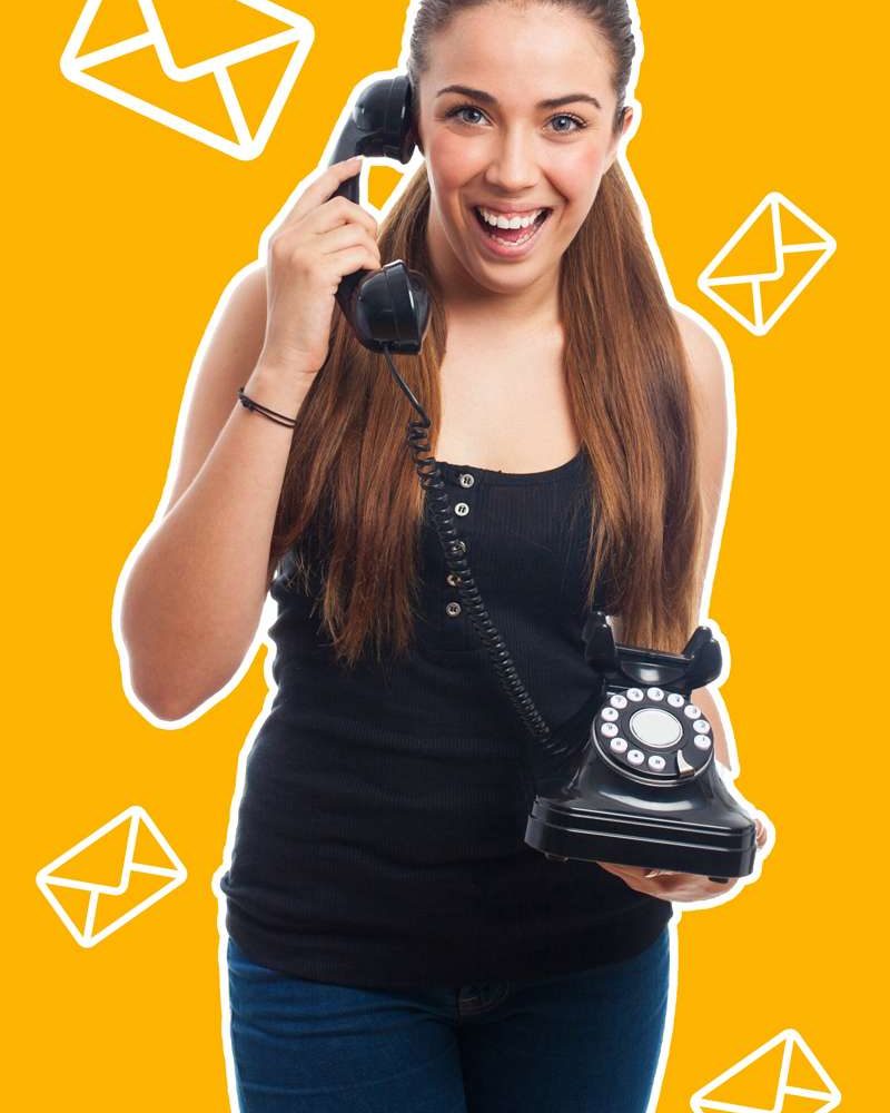 phone-girl phone-girl